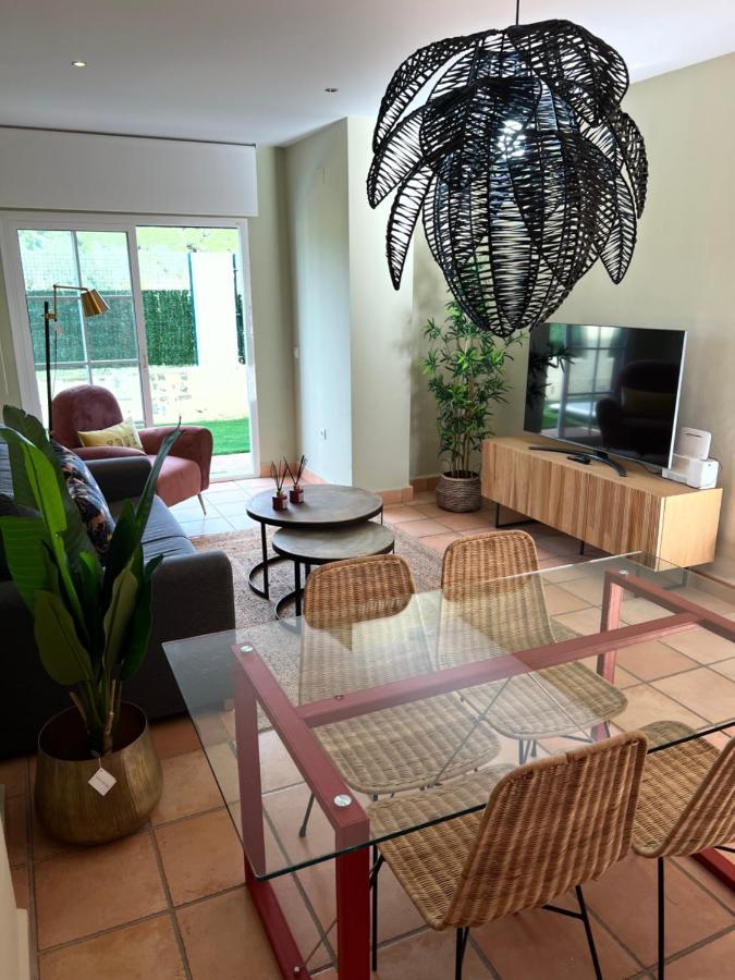 Вилла Casa Piscina Playa Barrosa Delfin 6 Чиклана-де-ла-Фронтера Экстерьер фото