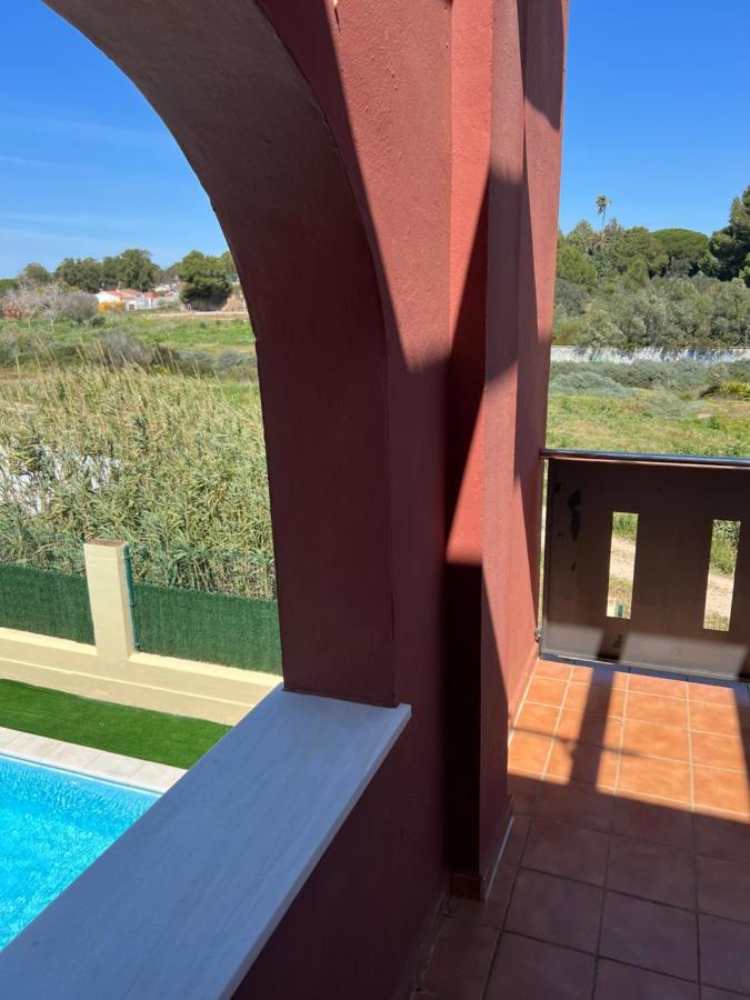 Вилла Casa Piscina Playa Barrosa Delfin 6 Чиклана-де-ла-Фронтера Экстерьер фото