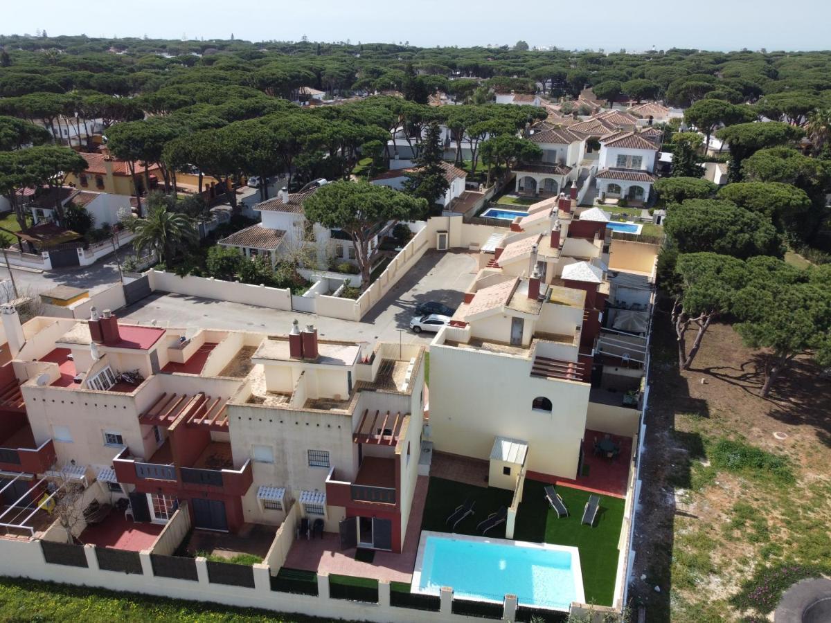 Вилла Casa Piscina Playa Barrosa Delfin 6 Чиклана-де-ла-Фронтера Экстерьер фото